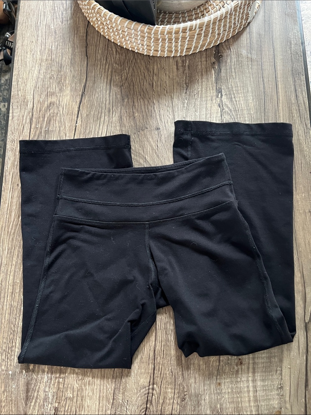 Vintage Lululemon Groove Pants Black Low Rise Flare Leg Yoga Pants size 2/4